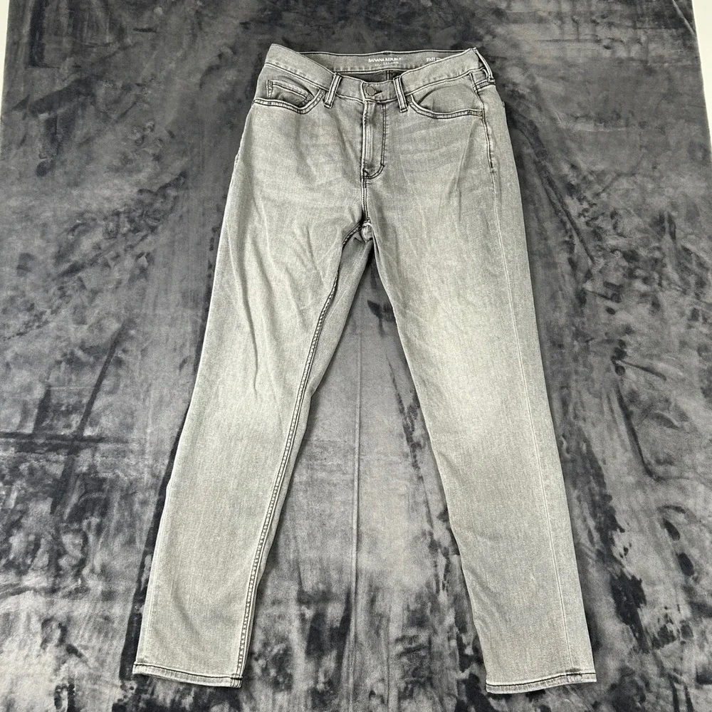 Banana Republic Travel Jeans Mens 31x32 Grey Athletic Fit Stretch Denim